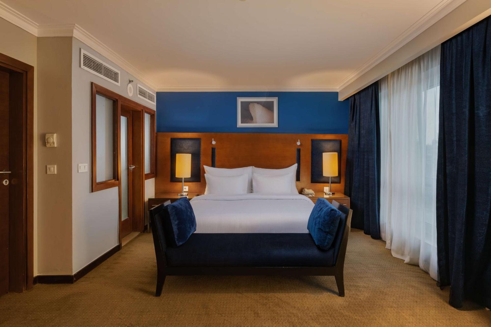 Radisson Blu Hotel, Cairo Heliopolis Εξωτερικό φωτογραφία